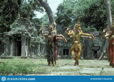 Cambodia Siem Reap Angkor Khmer Dance Editorial Stock Photo Image Of