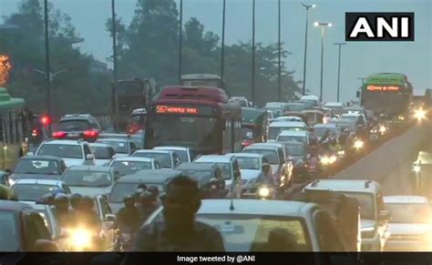 Delhi Rain: Waterlogging, Heavy Traffic In Some Areas In Delhi After Rain