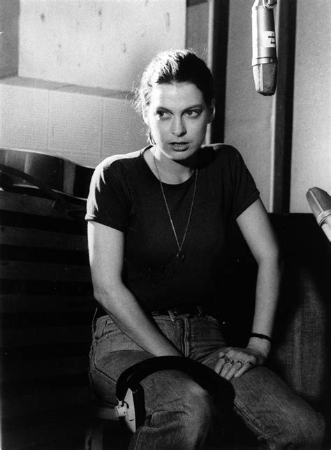 June Tabor on decorating in the bathroom - fRoots Magazine