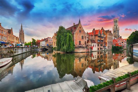 Bruges Private Highlights, Medieval Old Town & Damme - Nordic Experience