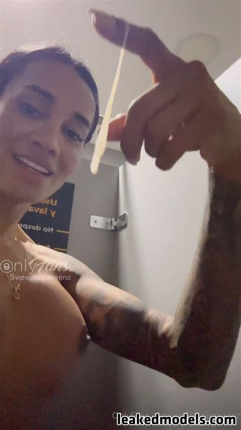 Laura Saenz Laurasaenzxx Sweetlaurasaenz Nude Leaks Onlyfans Photo