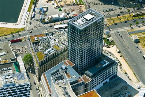 Luftaufnahme Berlin Hochhaus Neubau an der Heidestraße im Ortsteil