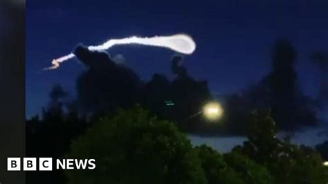 Strange Cloud Trail Leaves Observers In Awe BBC News