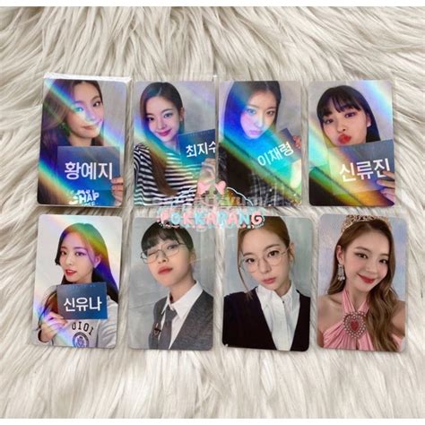 Jual ITZY Checkmate Soundwave Makestar Benefit Photocards Yeji Lia