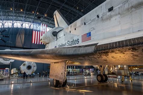 El Descubrimiento Del Transbordador Espacial En El Museo Nacional Del