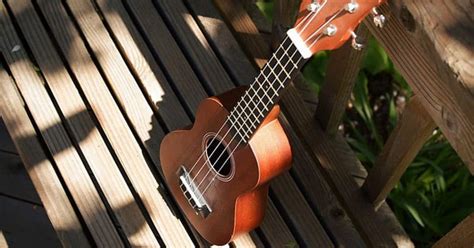 Tocar ukulele não é tão complicado se você aprender esses aplicativos