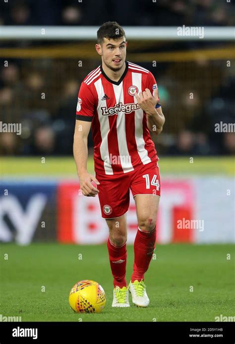 Brentfords John Egan Stock Photo Alamy