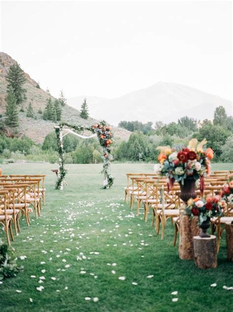 Breathtaking Sun Valley Wedding In The Idaho Mountains Wedding Venues