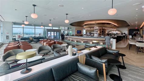 Inside Delta's New Sky Club at JFK's T4 in Concourse A