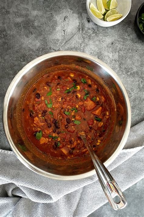 Sweet Potato Black Bean Chili Recipe Video Living Smart And Healthy