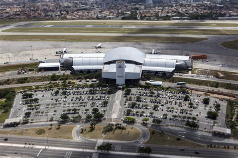 Anac Reajusta Tarifas Dos Aeroportos De Fortaleza E Porto Alegre