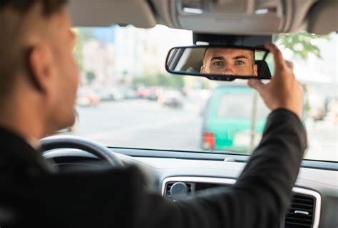 Cómo Ajustar Correctamente Los Retrovisores De Mi Carro