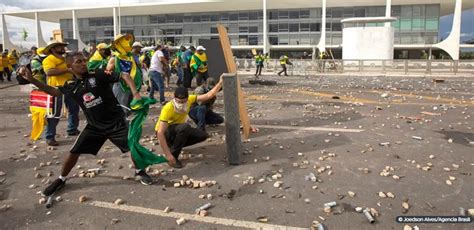 Pf Cumpre Mandados De Prisão De Foragidos Da Operação Lesa Pátria