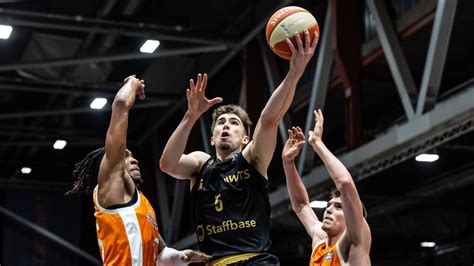 Alba Berlin And Niners Chemnitz Dominate First Playoff Games In