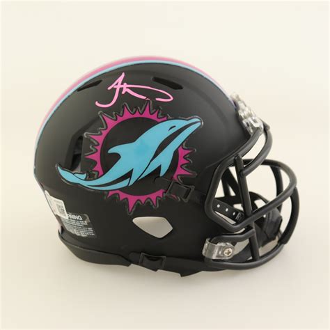 Tyreek Hill Signed Dolphins Speed Mini Helmet Beckett Pristine Auction