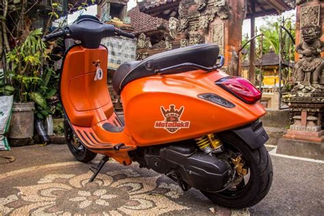 Foto Modifikasi Vespa Sprint Pakai Mesin Yamaha Mio Halaman