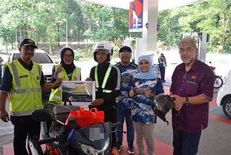 Mkjr Petaling Laksana Kempen Keselamatan Jalan Raya