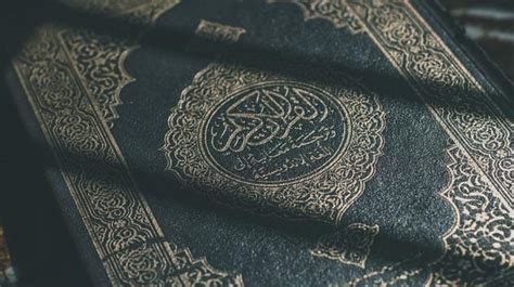 Surat Yasin Malam Jumat Arab Al Quran Tulisan Latin Lengkap Dengan