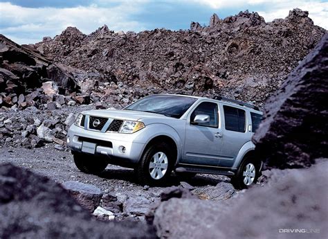 The 2005 2012 Nissan Pathfinder Battled The Chevrolet Tahoe Gmc Yukon