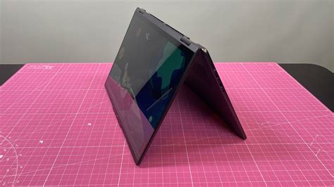 Lenovo Yoga 7i (16-inch) Review: Good Price, Dim Screen | Tom's Hardware