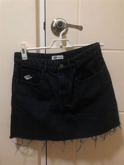 Zara Trafaluc Black Denim Skirt 27 28inches Women S Fashion Bottoms