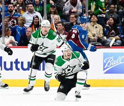 Photos Colorado Avalanche Lose To The Dallas Stars 4 1 In Game 3 Of