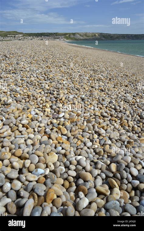 Chesil Beach Pebbles Hi Res Stock Photography And Images Alamy