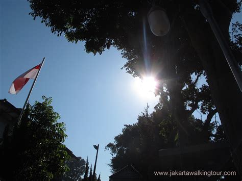 Indonesia Independence Day – Jakarta Walking Tour