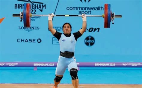 Cwg Pm Narendra Modi Congratulates Weightlifter Bindyarani Devi