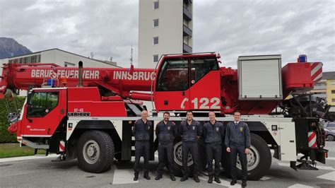 Erfolgreicher Kranlehrgang Bei Der Innsbrucker Berufsfeuerwehr BFV