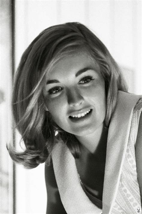 Sweet Looking S Blonde Model Bares Her L XXX Dessert Picture