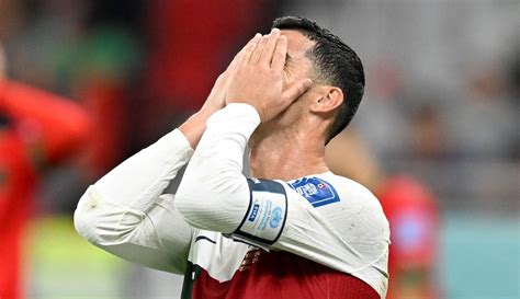 Momen Pilu Ronaldo Menangisi Kegagalan Di Piala Dunia Terakhirnya