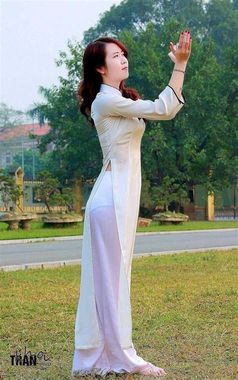 Pin By Trancuongdad On Charming White Long Dress Ao Dai Long Dress Long White Dress