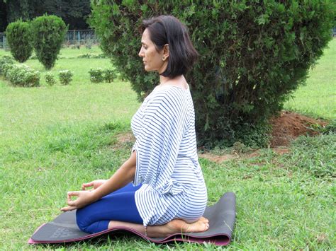 Vajrasana- A simple yogasana for digestion