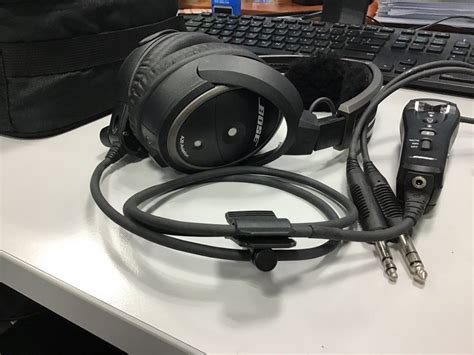 Bose A Aviation Headset Audio Headphones Headsets On Carousell