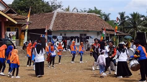 Atraksi Drumband Cipuntang Part Di Kp Pangkalan Okt Youtube