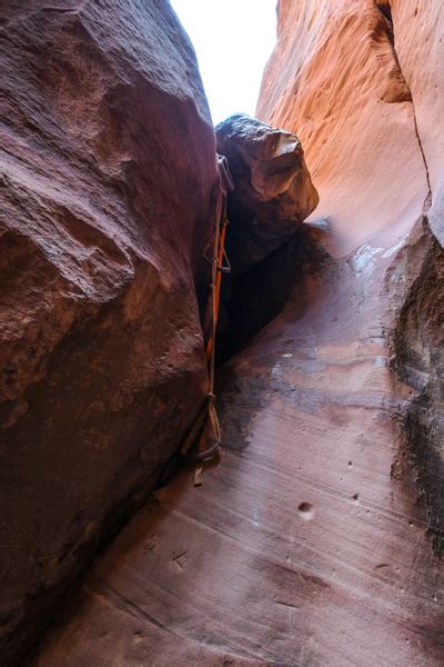 Red Hollow Slot Canyon Hike In Orderville Utah