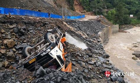 强降雨致云南绥江县发生严重地质灾害 Tom旅游