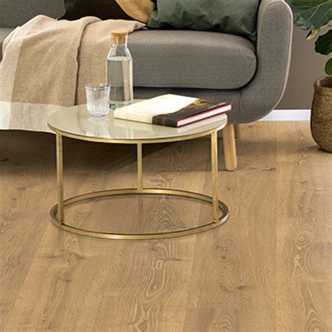 Egger Pro Natural Bayford Oak Laminate Flooring 10mm Long Egger