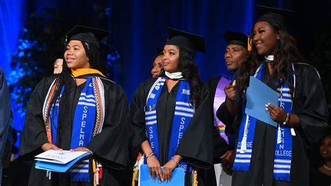 These Spelman College Students Made History At Graduation