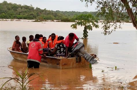 Inundaciones Dejan Al Menos 48 Muertos En Kenia