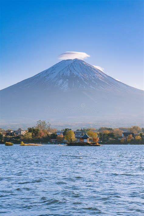 Mount Fuji View from Lake Kawaguchi. Stock Image - Image of japanese ...