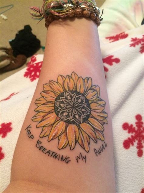 75 Vibrant and Inspirational Sunflower Tattoos