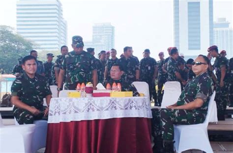 Laksamana Yudo Hadiri Gladi Bersih HUT TNI Ditemani Seluruh Kepala Staf