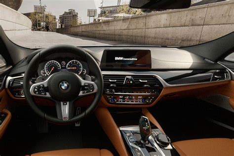 Bmw 6 Series Gt Images Check Interior And Exterior Photos Oto