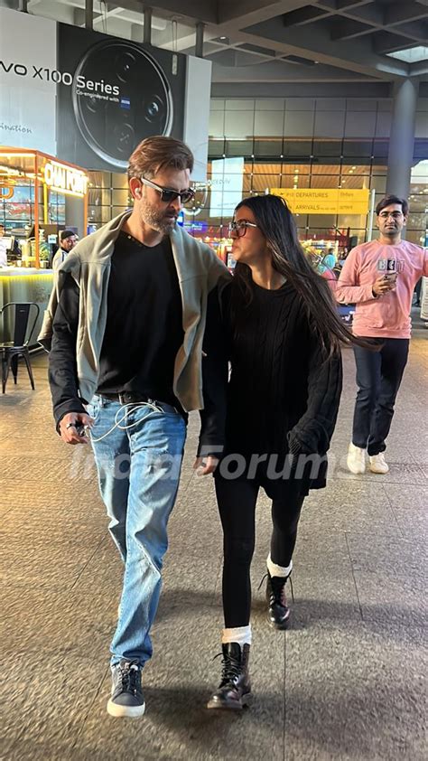 Hrithik Roshan And Saba Azad Spotted At The Airport