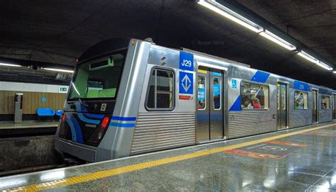 Falha em trem afeta a Linha 1 Azul do Metrô nesta segunda 17