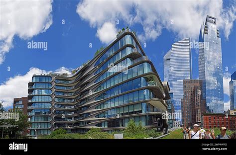 Residential Building West Th Street By Architect Zaha Hadid At