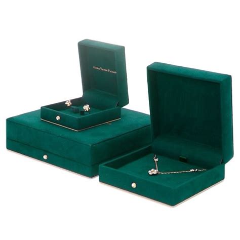 Custom Elegant Dark Green Velvet Jewelry Box