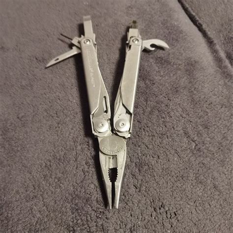 Leatherman Surge